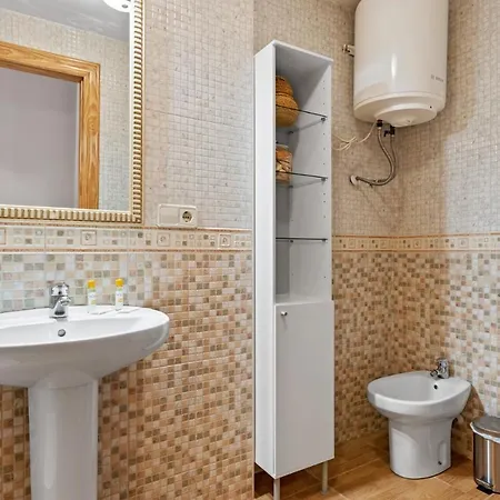 Cozy In Center By Costarentals - Ref 207 Fuengirola