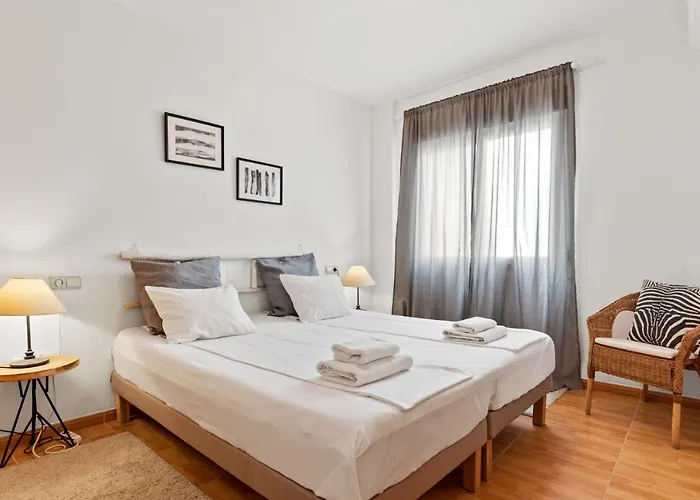 Apartment Cozy By Costarentals- Ref 207